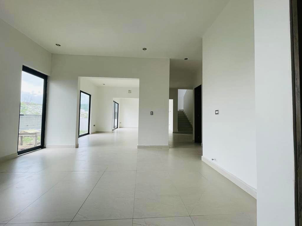 Casa Totalmente Nueva en Aires del Vergel 