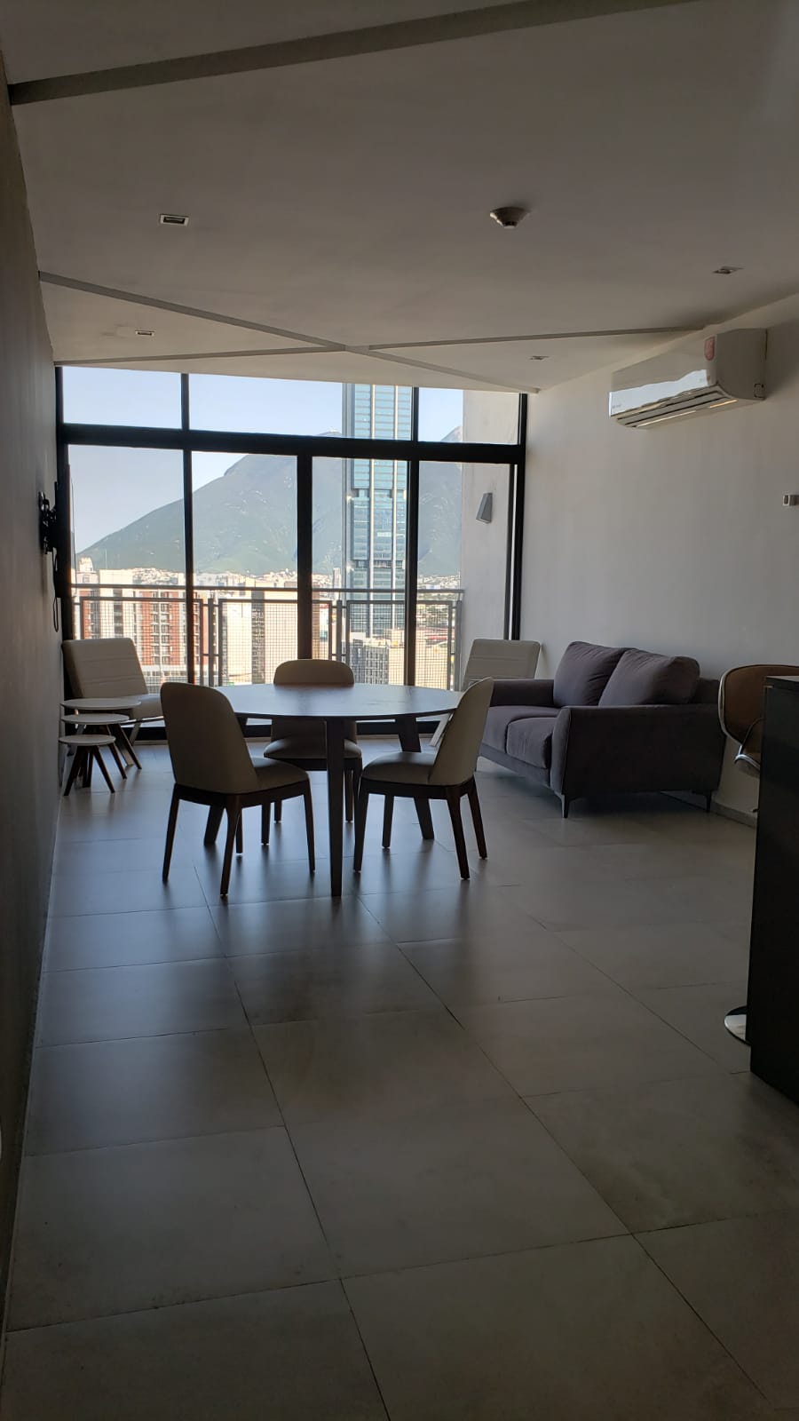 Departamento en Venta en el Centro de Mty, Torre Midtown