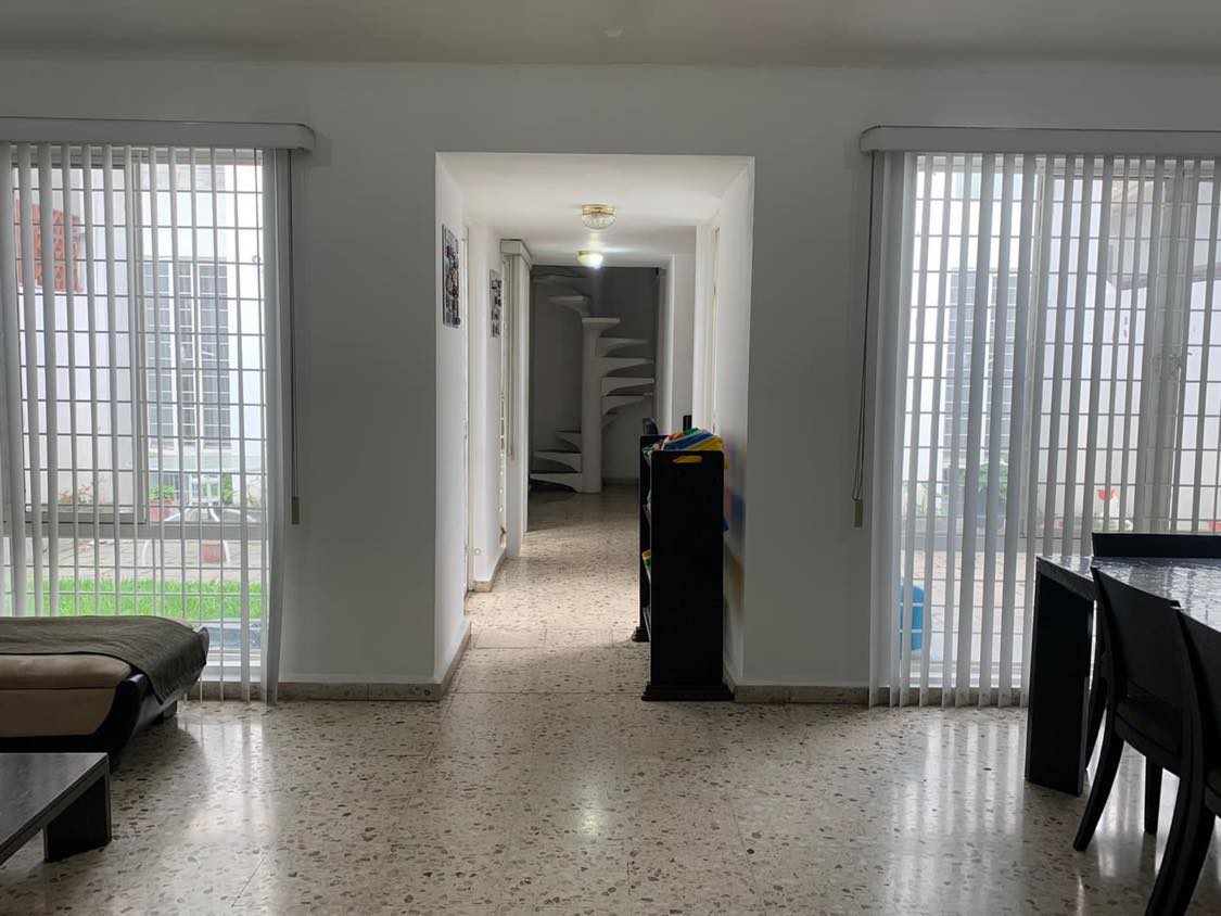 Residencia en Rincón del Valle