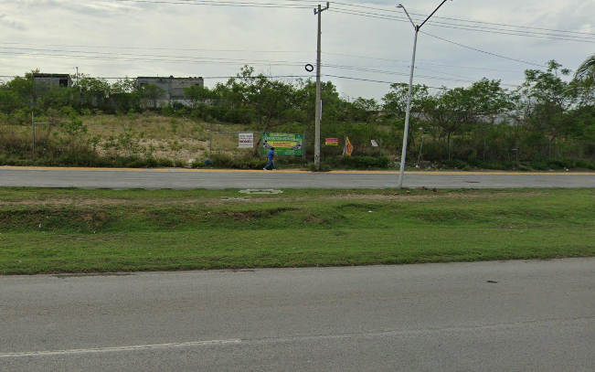 Lote Comercial en Av. Teofilo Salinas en Juárez N.L.