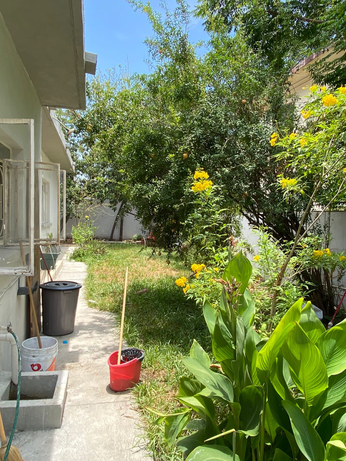 Venta de casa en col del valle