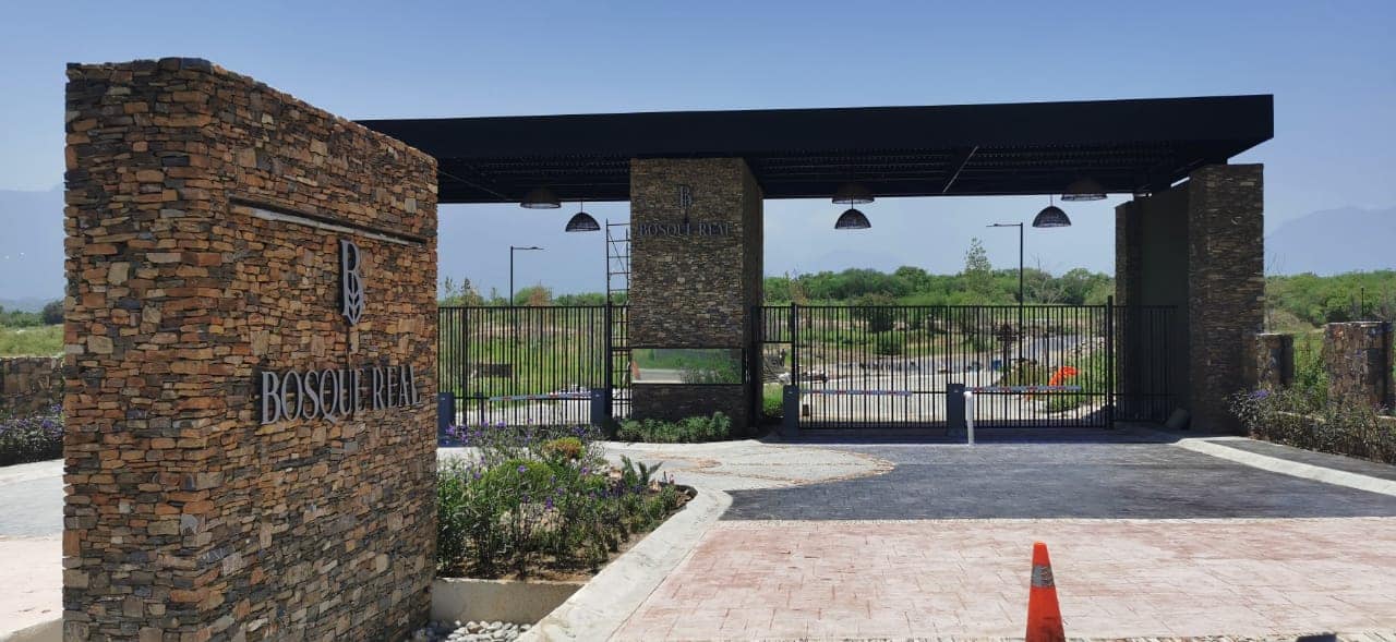 Terreno Residencial Campestre en Bosque Real - Montemorelos, N.L.