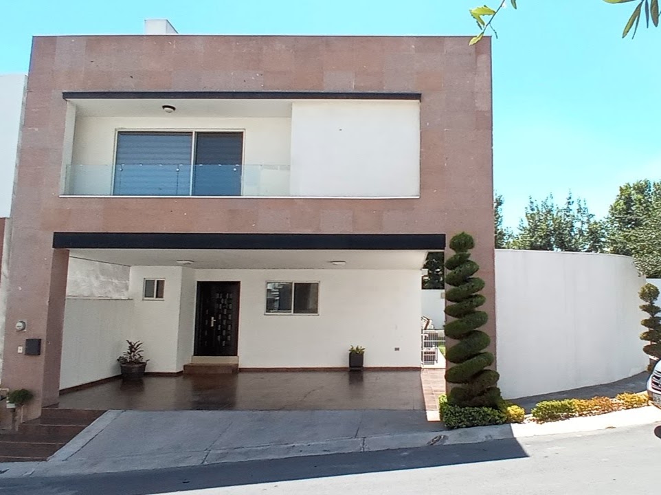 Hermosa Casa 3 Nivles en Cumbres Madeira, Totalmente Equipada