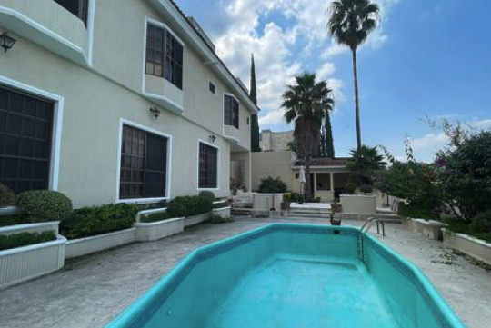 Residencia en Venta, Lomas del Valle, San Pedro Garza García N.L.