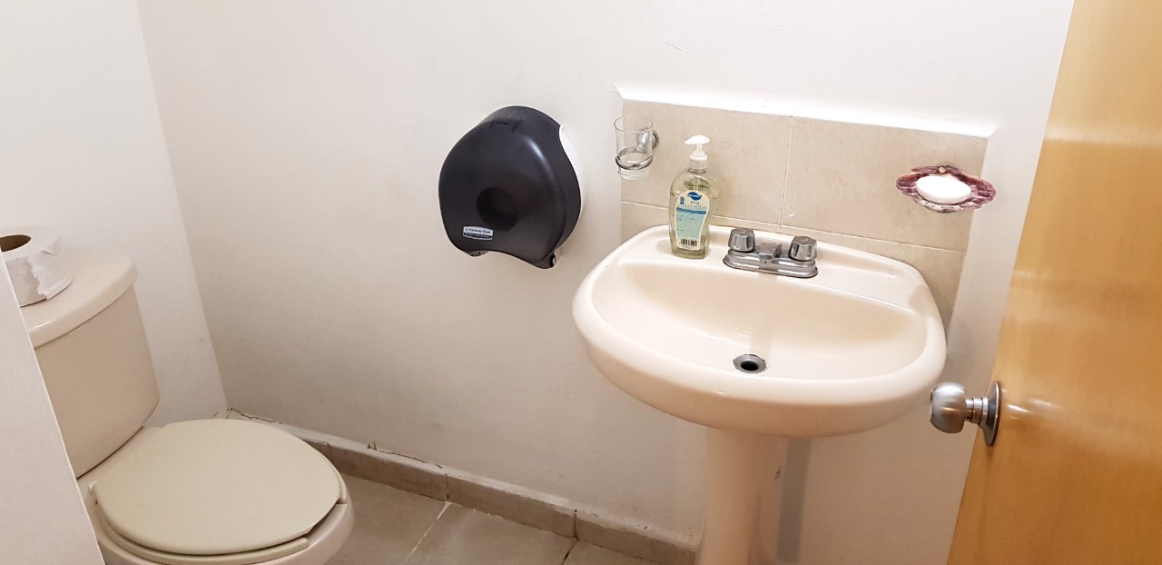 Casa en venta, Col. Fontanares Churubusco en Monterrey, N.L. 
