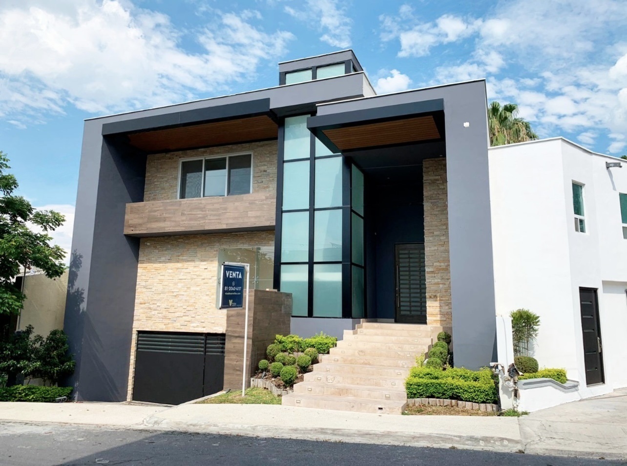 Residencia en Lomas del Valle, San Pedro Garza García