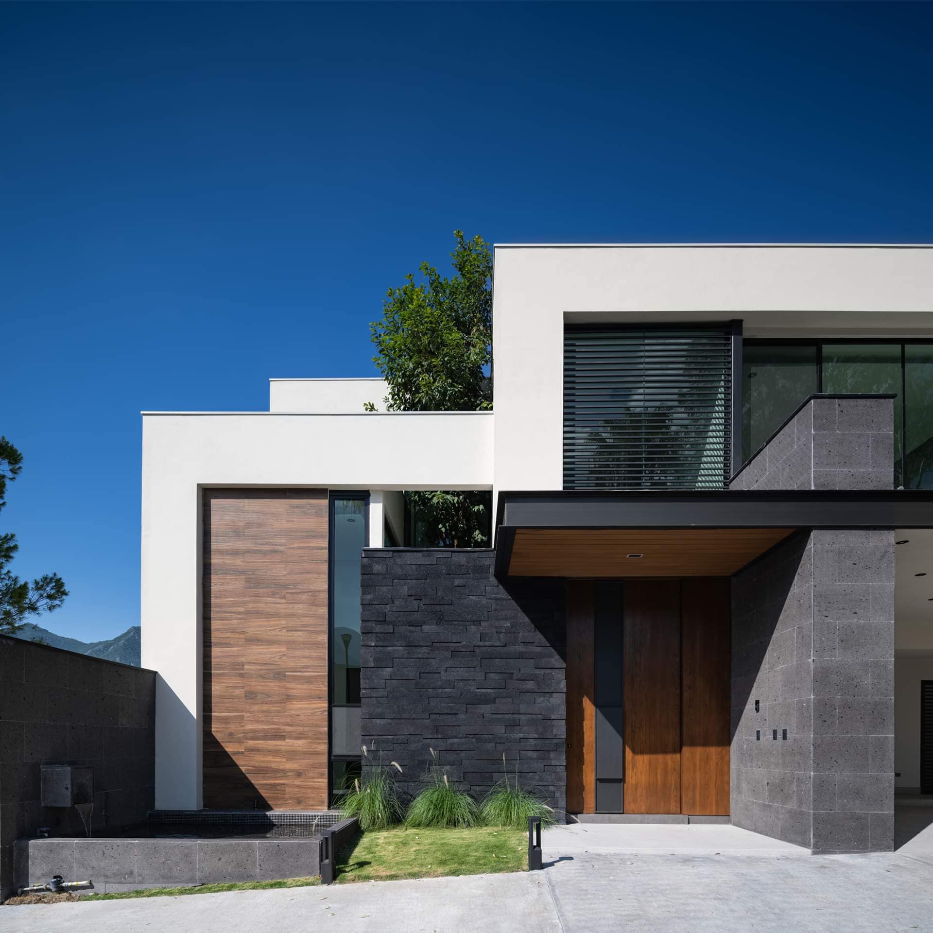 Hermosa Residencia Totalmente Nueva en Santiago, NL.