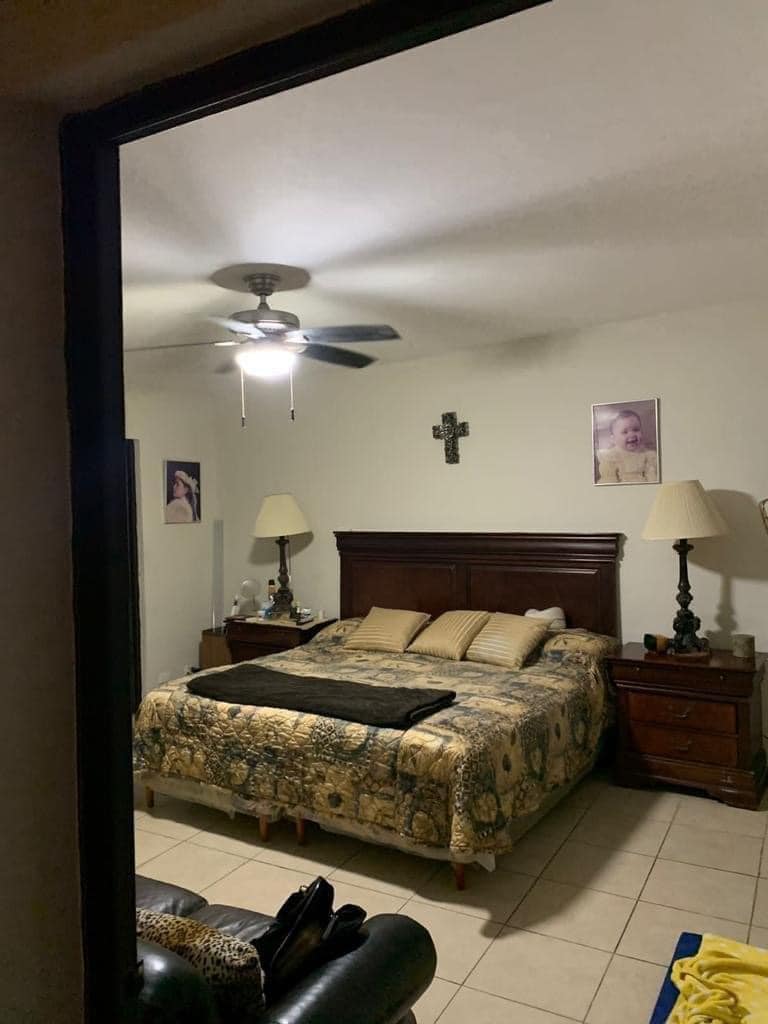 Residencia en Lomas del Valle SPGG