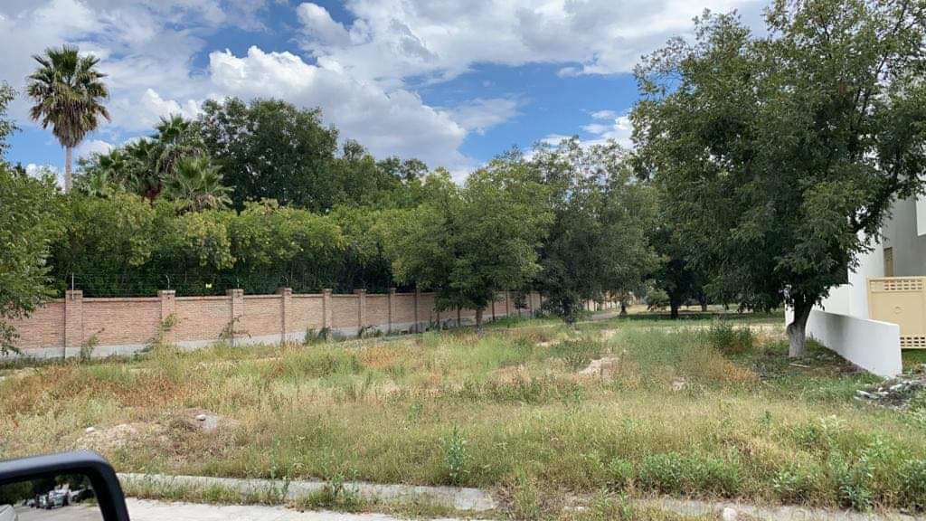 Terreno Residenical en Esquina, Residencial San Alberto, Saltillo, Coahuila