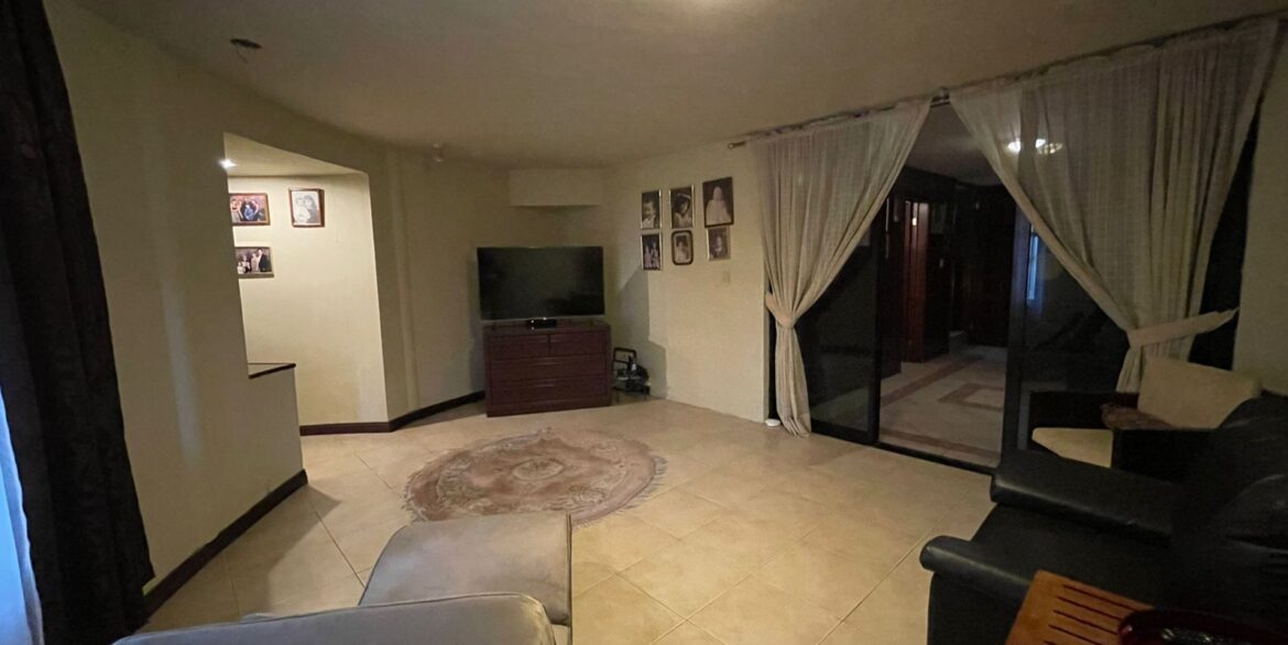 Casa en Venta Portal del Huajuco 