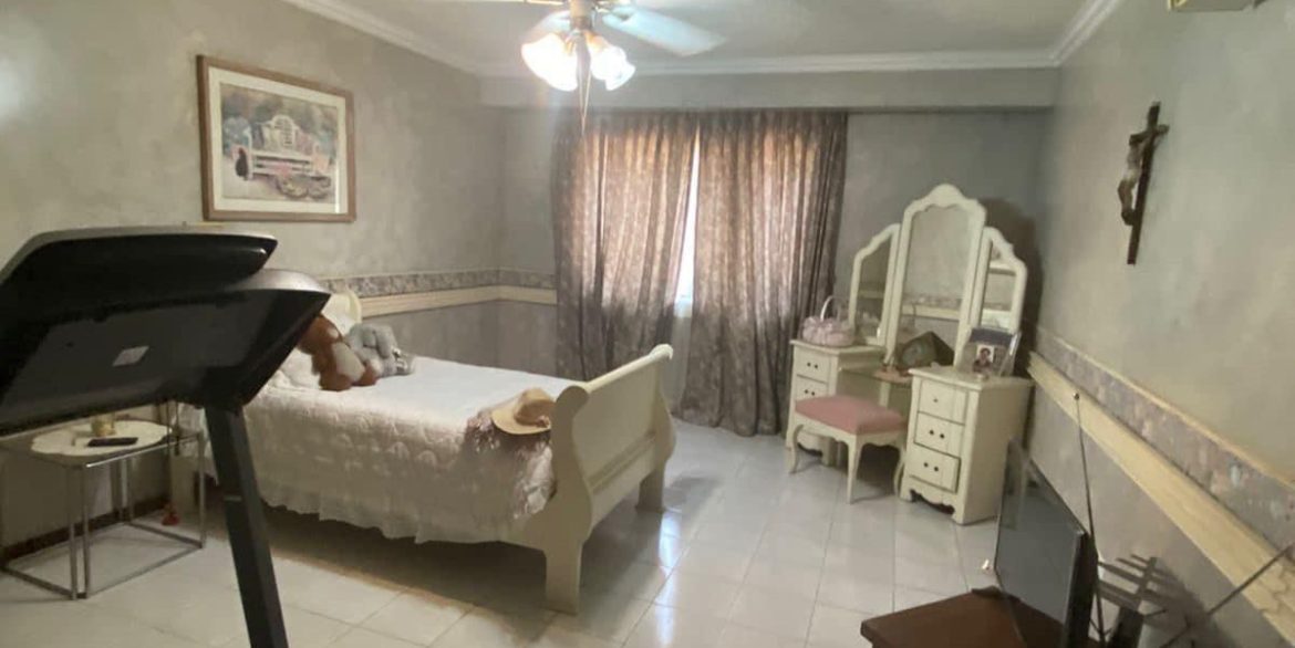Casa en Venta Contry La Silla 