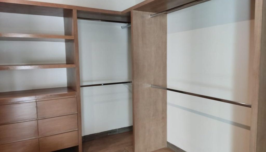 Casa en Venta Dos Encinos 