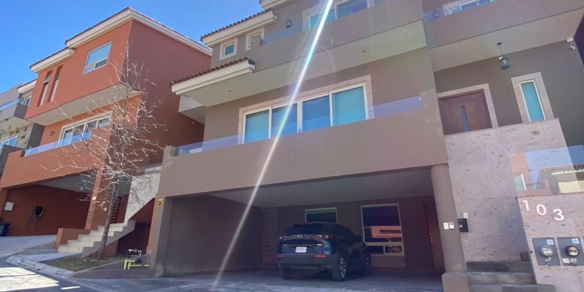 Casa en Venta Los Azulejos