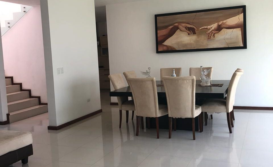 Casa en Venta Real de la Sierra