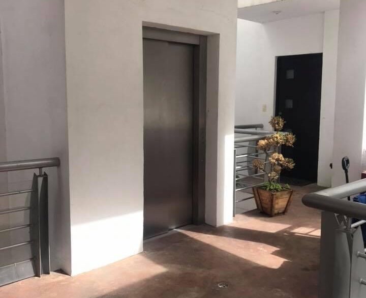 Departamento en Venta Satélite
