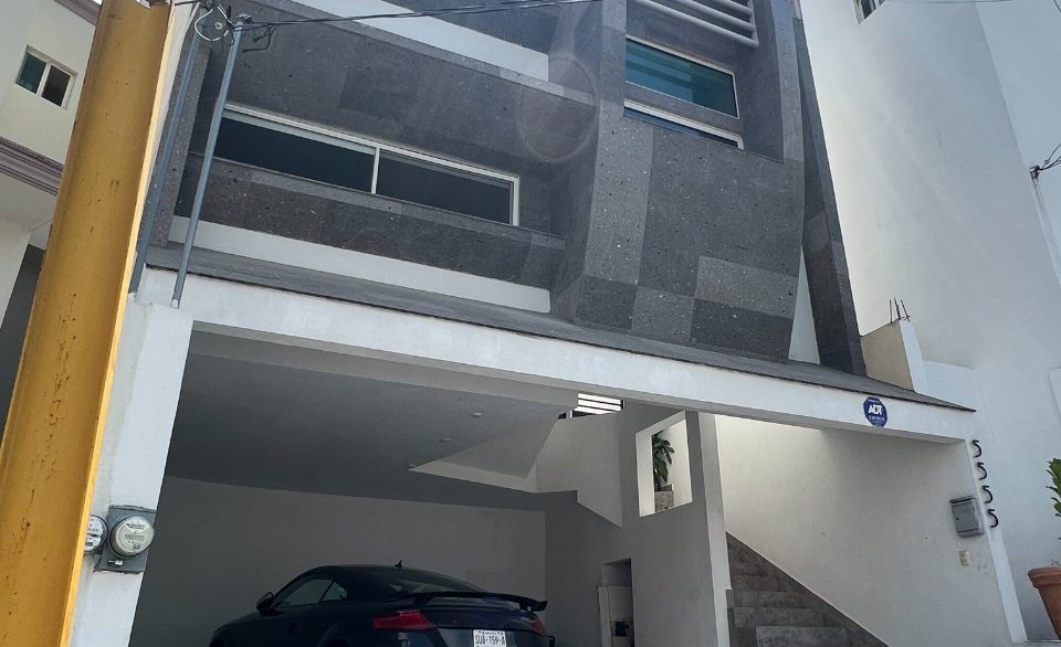 Casa en Venta Pedregal de la Silla